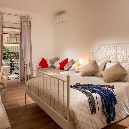Sweet Rooms Piramide Bed And Breakfast Roma Exterior foto