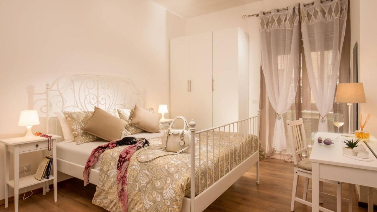 Sweet Rooms Piramide Bed And Breakfast Roma Exterior foto